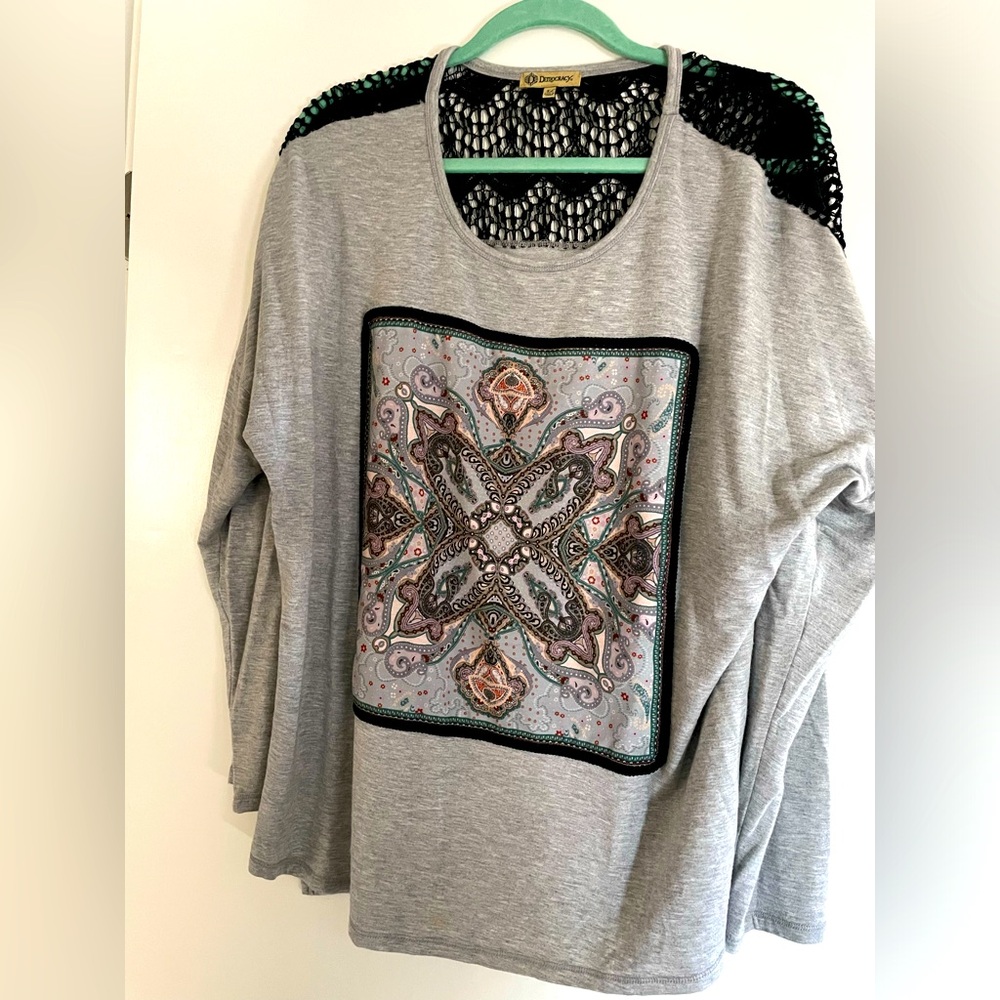Democracy XL tunic top. Gray with black lacy insert on back top.